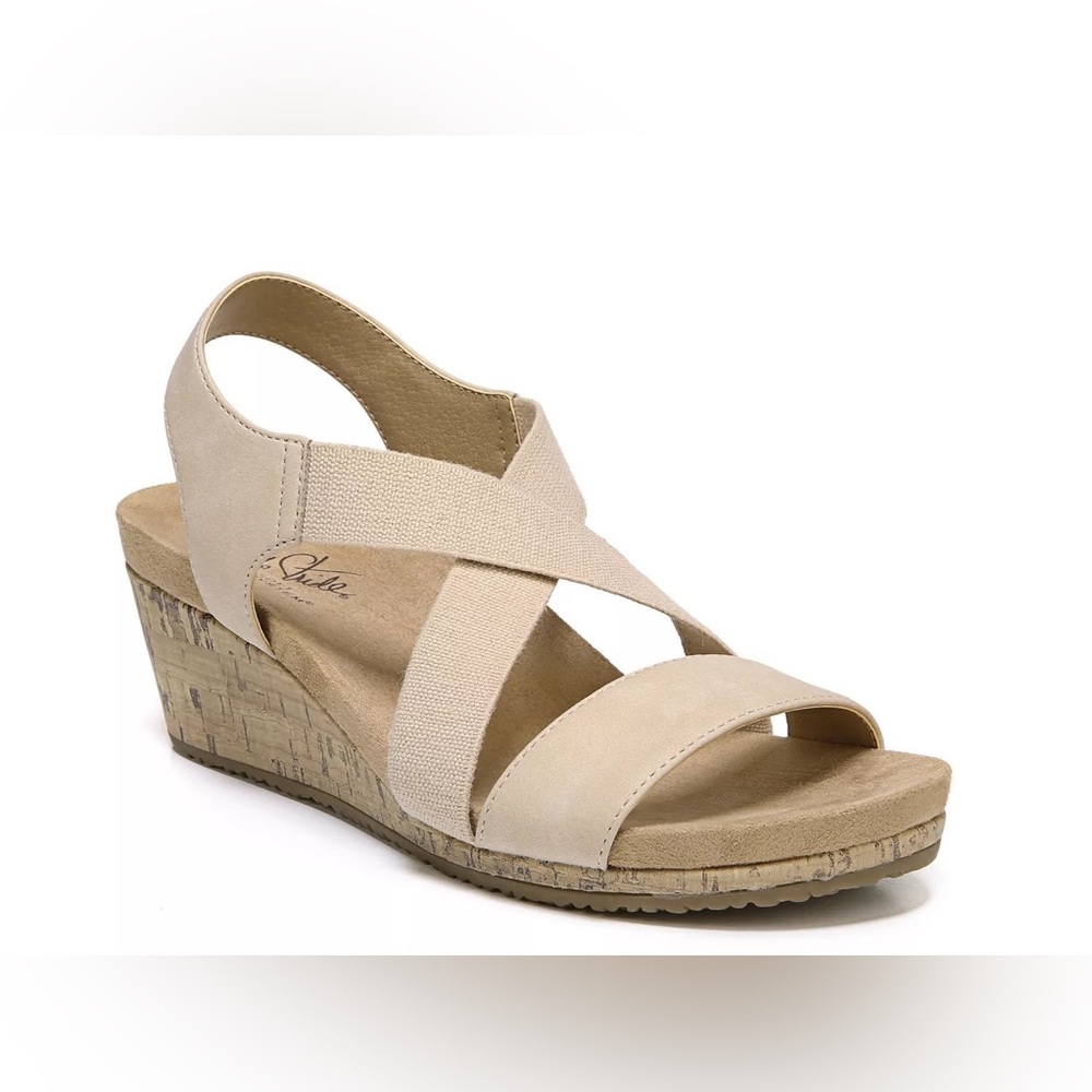 Lifestride Cream Wedge Sandals 7.5